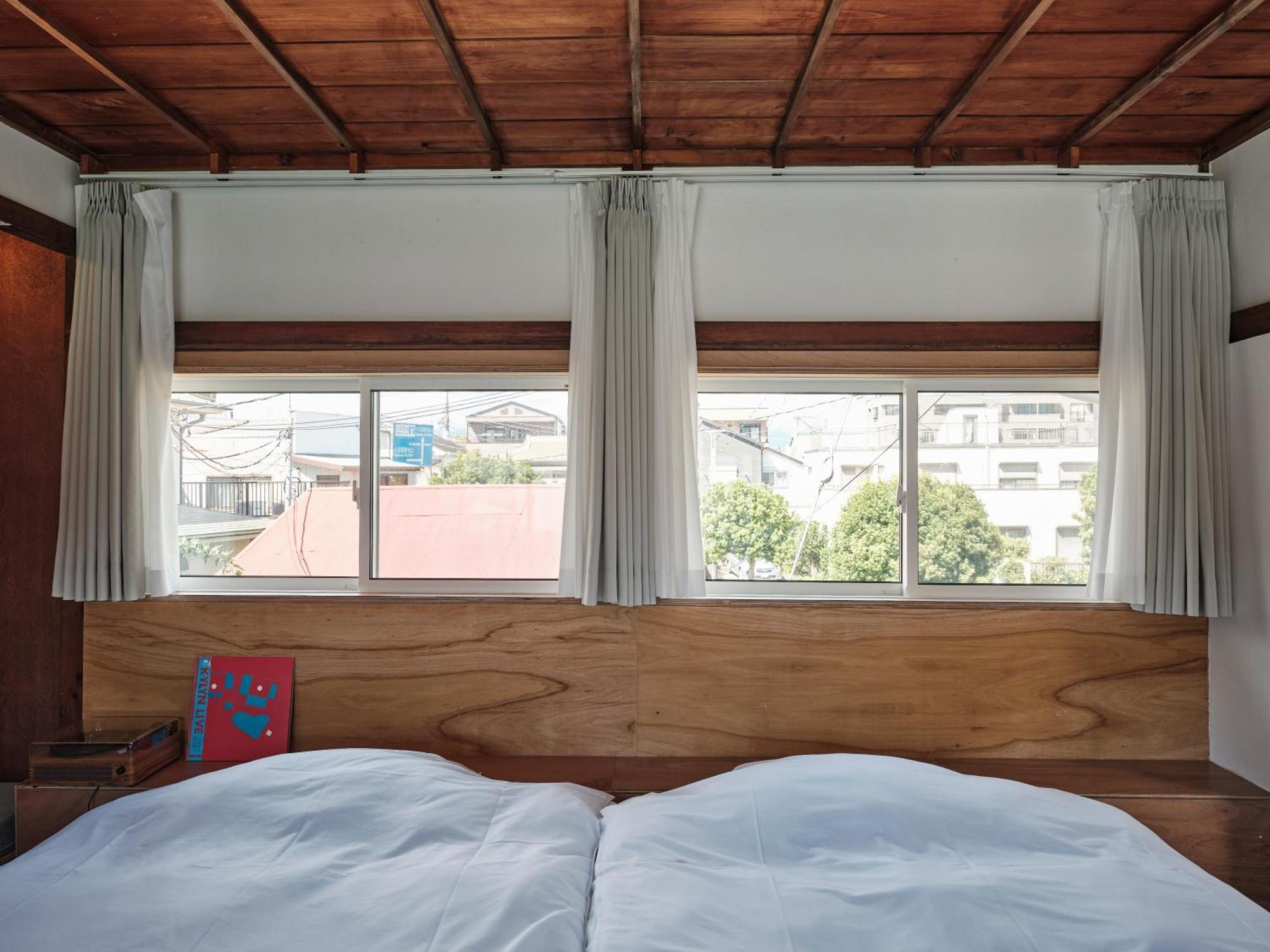 Tipy Records Inn Photon Одавара Экстерьер фото